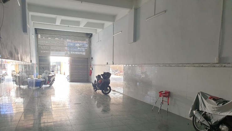 Cho thuê nhà mặt tiền đường Nguyễn Thị Minh Khai Quận 3, 5 tầng, nhà mới đẹp